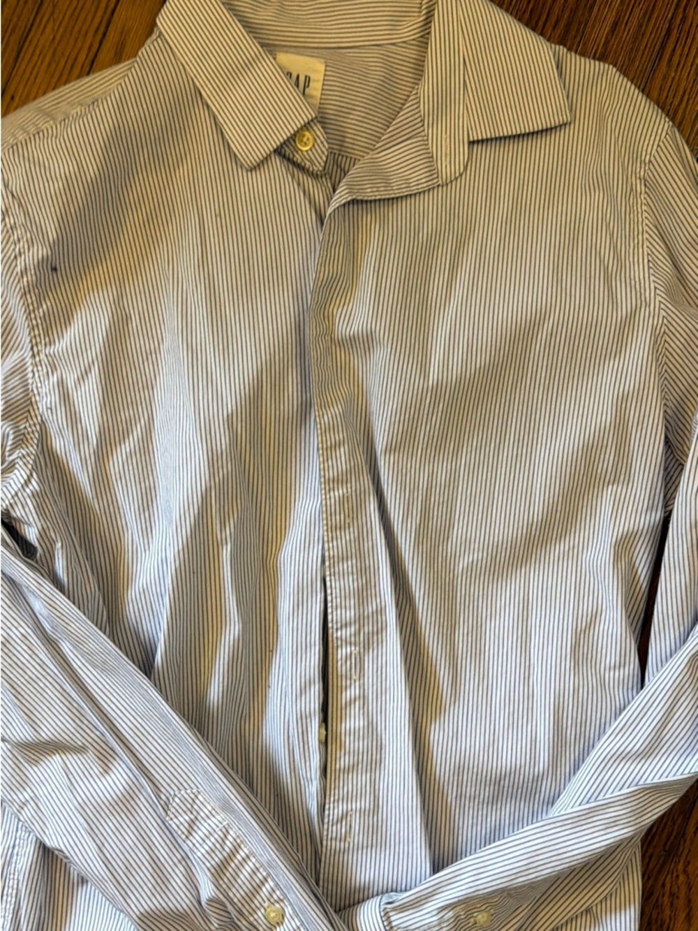 GAP Men’s Light Blue and White Pinstripe Dress Shirt